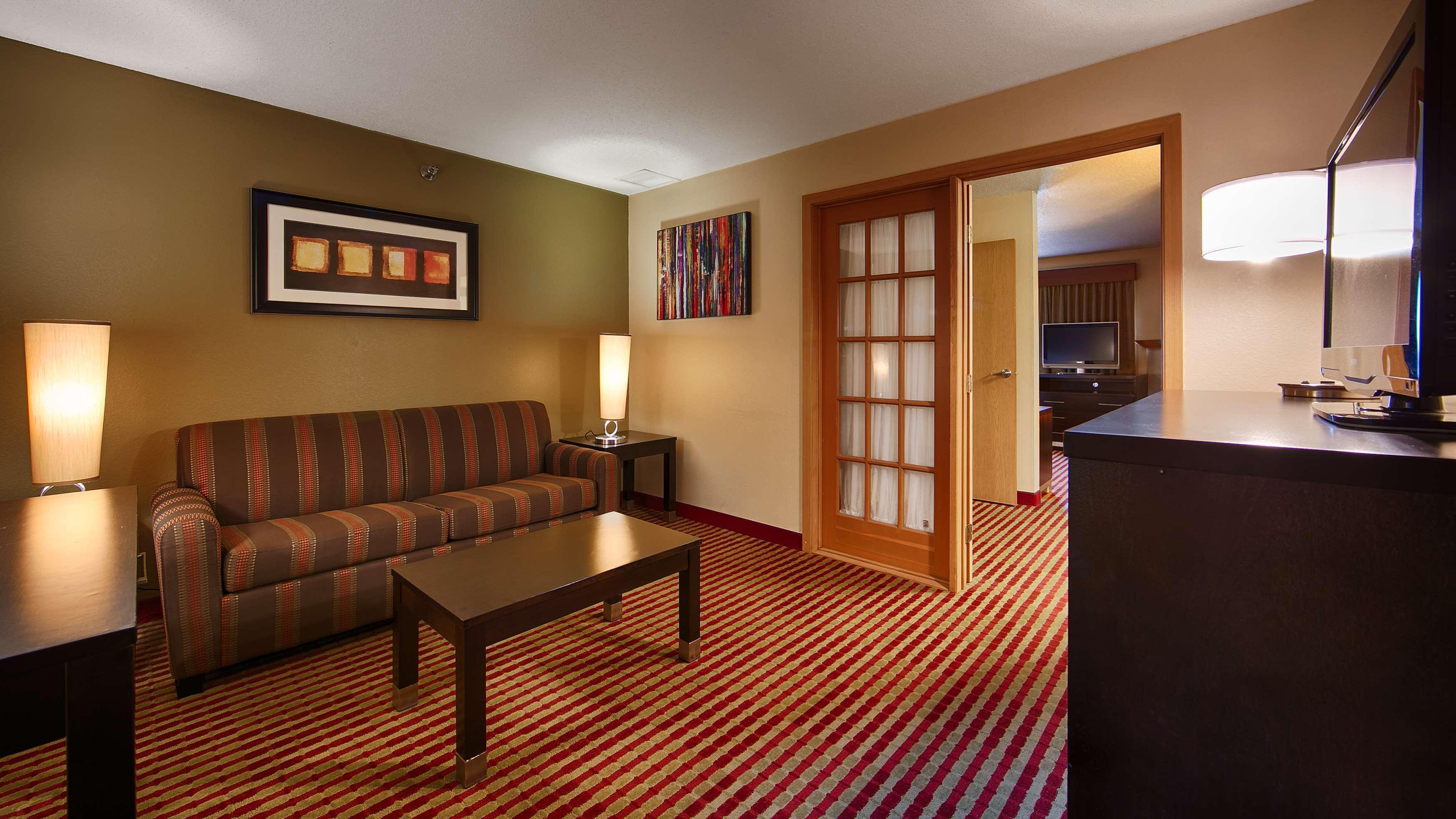 Best Western Germantown Inn Екстериор снимка