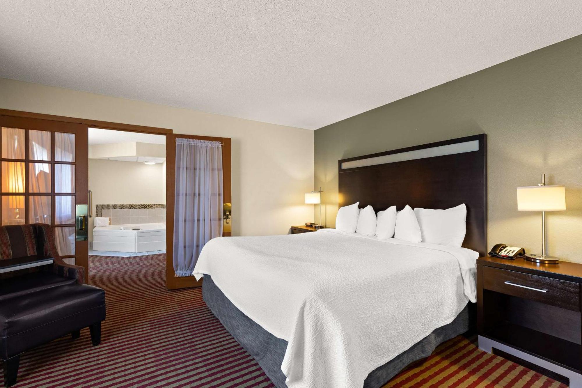 Best Western Germantown Inn Екстериор снимка