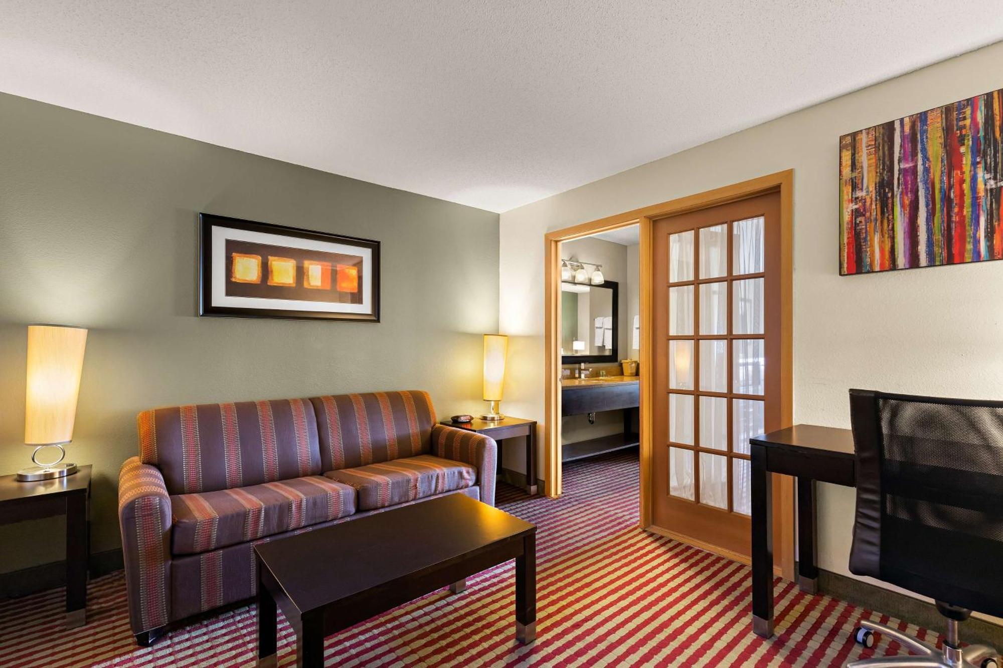 Best Western Germantown Inn Екстериор снимка