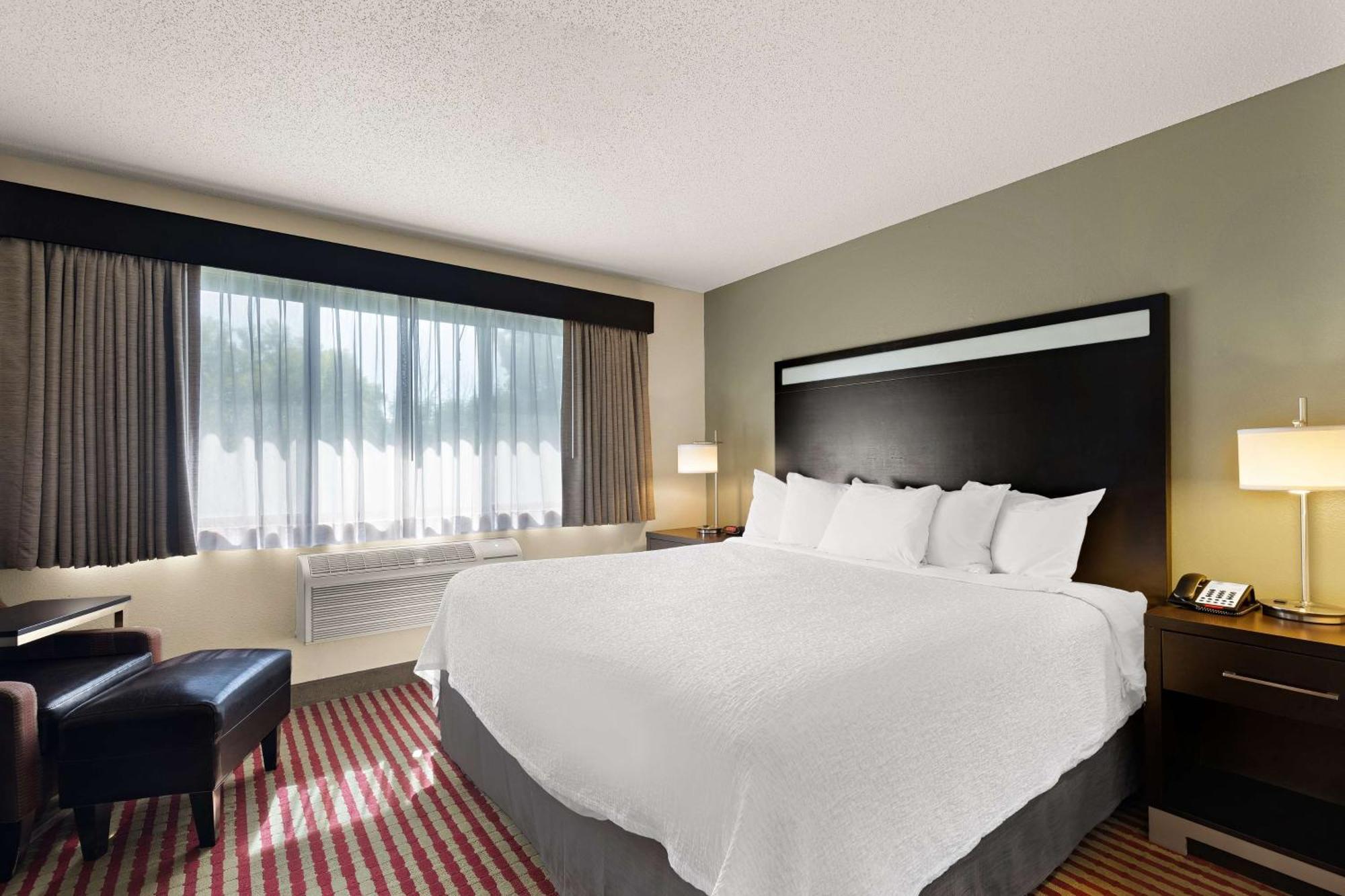 Best Western Germantown Inn Екстериор снимка